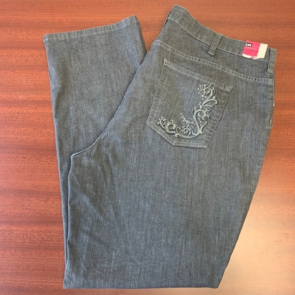 Lee Classic Fit - Picture 1 of 8